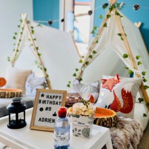 anniversaire enfant pyjama party fire camp lyon